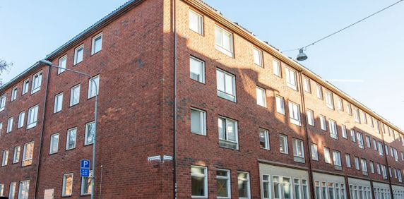 Knäppingsborgsgatan 20, Centrala Staden - Photo 2