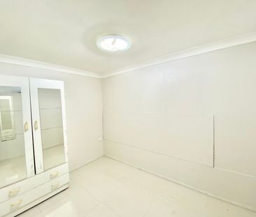 2 Bedroom Residence + Free Wifi & Water Usage - Photo 4
