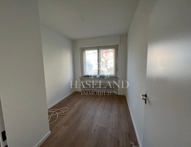 Zwei-Zimmer Wohnung nach Renovierung mit neuem Duschbad - Photo 1