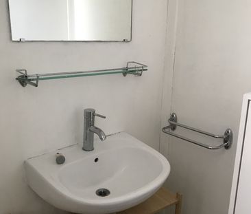 Location Appartement 1 pièce 13m² REIMS 51100 - Photo 4