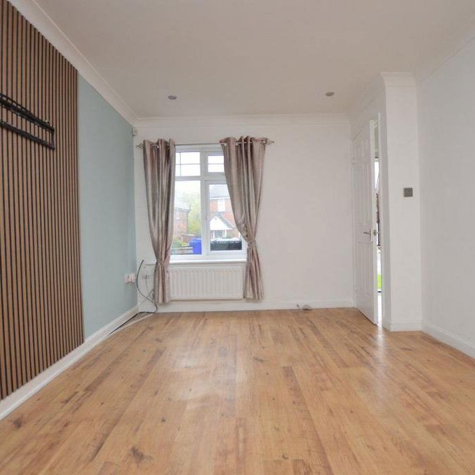 2 bedroom townhouse to rent - Photo 1