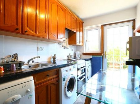 Bishops Park, Mid Calder, EH53, West Lothian - Photo 4