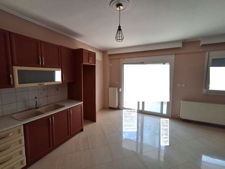 Διαμέρισμα για ενοικίαση Άγιος Κοσμάς (Εύοσμος) - Photo 4