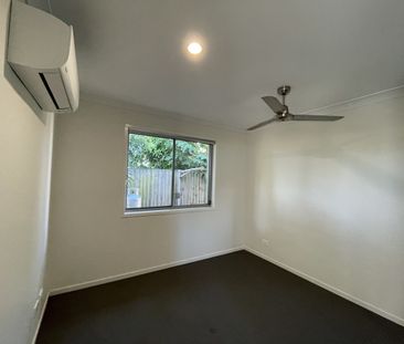 Ultra Modern and really close to beach - Photo 6