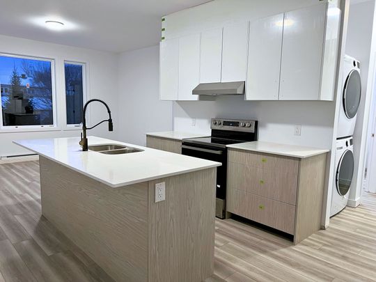 For Lease - 1371 Louis Lane Unit# Unit 6, Cyrville - Carson Grove - Pineview, Ontario - Photo 1