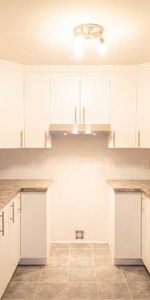 Condo moderne 2 chambres + bureau | Hull | Idéal professionnels | Près d’Ottawa | 1er juillet - Photo 3