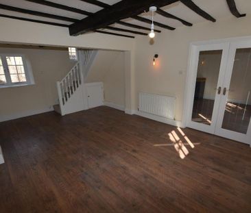 3 bedroom terraced house to rent - Photo 4