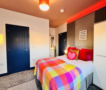 BEDROOM 5 – MEDIUM DOUBLE ENSUITE - Photo 5