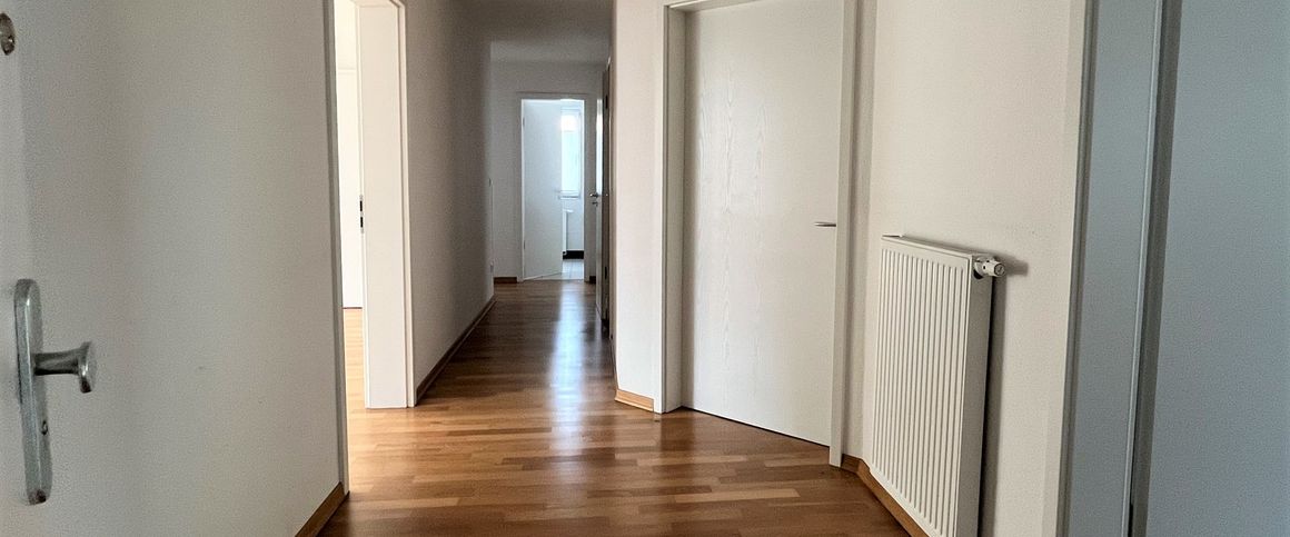 Bad ZWISCHENAHN: Großzügige 3-Zimmer-Erdgeschosswohnung in unmittelbarer Nähe zum Meer, Obj. 8696 - Foto 1