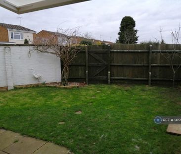 3 bedroom end of terrace house to rent - Photo 5