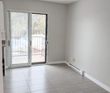 4½ à louer, Sainte-Rose, Laval - Photo 1