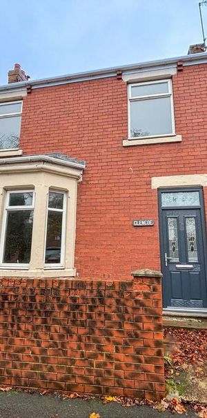 3 bedroom terraced house to rent - Photo 2