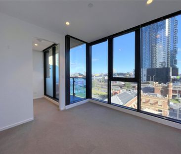 605/1 Balston Street - Photo 1