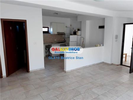Inchiriere apartament 4 camere ideal birouri Decebal/P-ta Alba Iulia - Photo 4