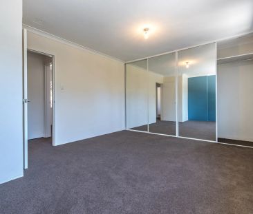 21 Melinga Court, Karawara. - Photo 3