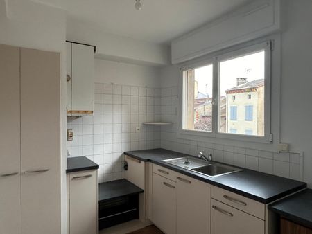 Location Appartement 1 pièce 43m² ALBI 81000 - Photo 5
