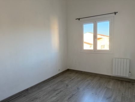 Location Appartement 4 pièces 65m² - Photo 5