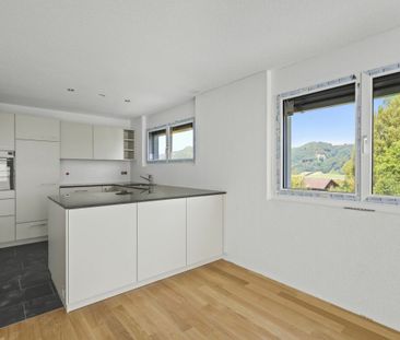 4.5-Zimmerwohnung mit Balkon 1. OG - Photo 1