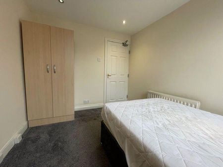 6 bedroom maisonette to rent - Photo 5