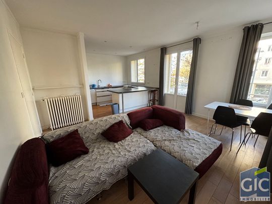 Location Appartement 3 pièces 82m² - Photo 1