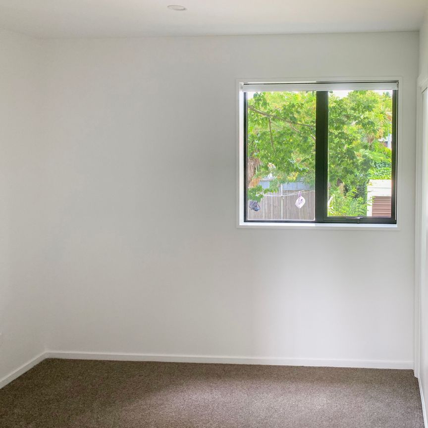 Snap Me Up! - Photo 1