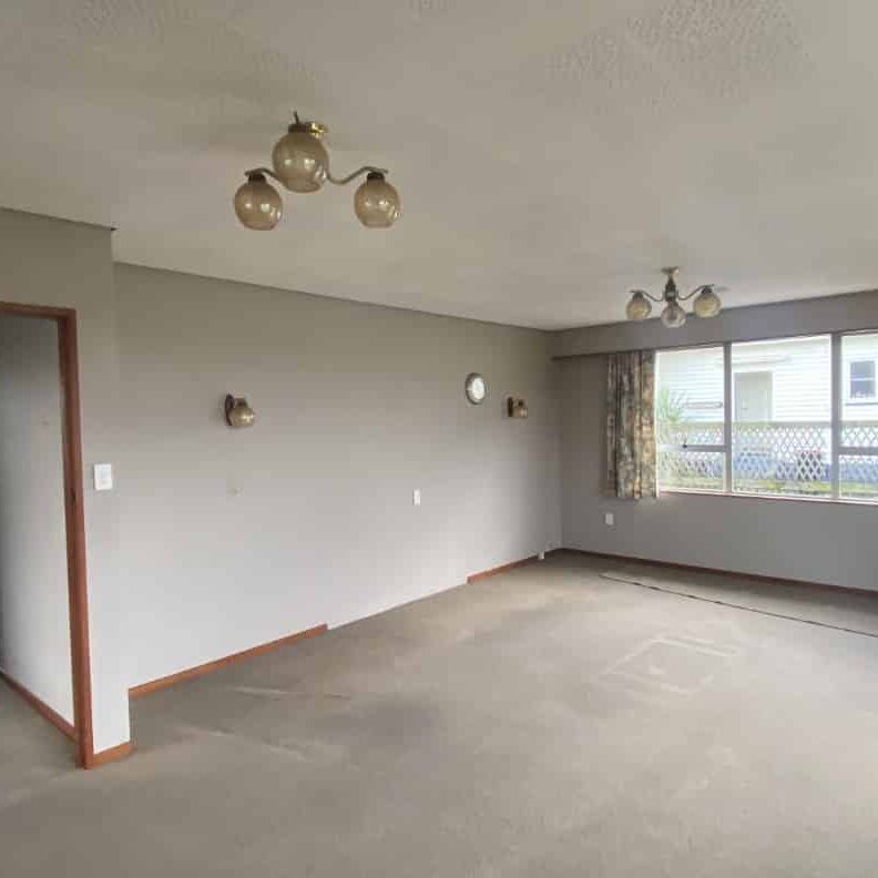 2 bedroom townhouse - Photo 1