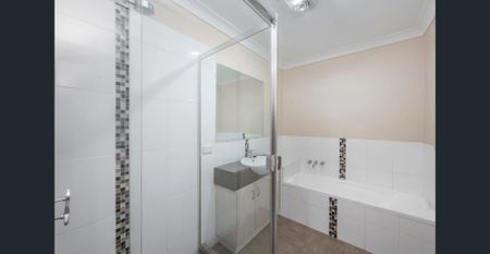 Perfect Family Home - Photo 5