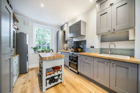 Liverpool Road, Angel, N1 - Photo 5