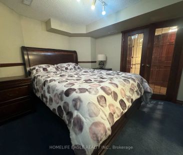 Detached Home For Lease | N9246977 - Photo 3