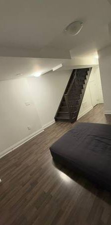 Private Unit in North York - Photo 1