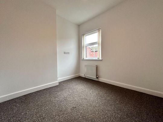 31 Imperial Drive, Belfast, BT6 8JH - Photo 1