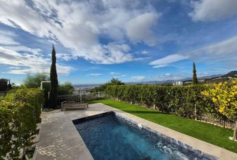 Luxury Semidetached House for rent in Mijas, Andalusia