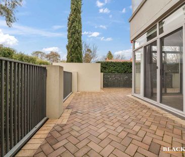 Comfortable living in a quality location - Photo 4
