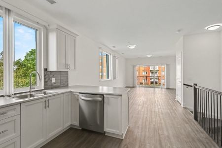 For Lease - 40 McGill Street Unit# 2D, Smiths Falls, Ontario - Photo 5