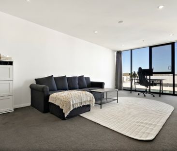 Modern One Bedroom Apartment in the Heart of Belconnen - Photo 1