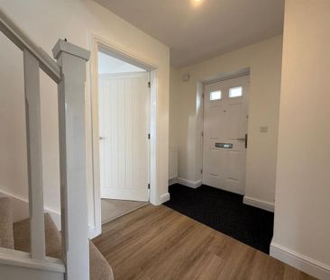 3 bedroom detached house to rent - Photo 6