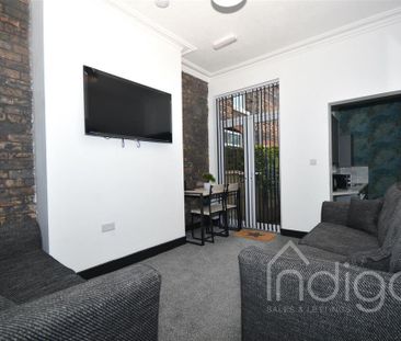 1 bedroom terraced house to rent - Photo 2