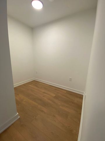 For Lease - 1037 The Queensway N/A Unit# 514, Toronto, Ontario - Photo 2