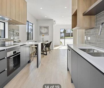 Modern New 3-Bedroom Townhouse in Highland Park - Photo 4