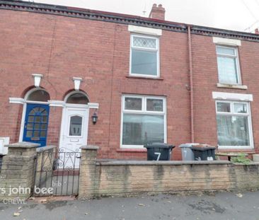 3 bedroom terraced house to rent - Photo 5