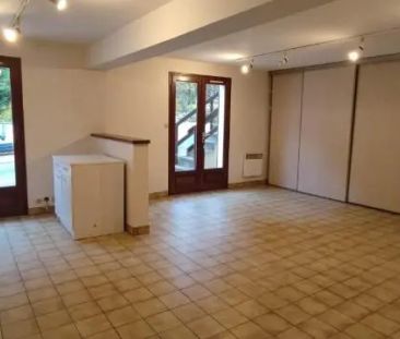 Appartement à louer 3 pièces 65.57m² - Photo 1
