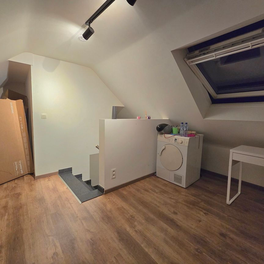 Energiezuinige duplex op de derde verdieping! - Photo 1