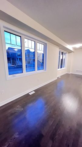 For Lease - 30 Daisy Lane, Thorold, Ontario - Photo 2