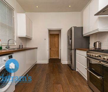 5 bed Semi-Detached House for Rent - Photo 4