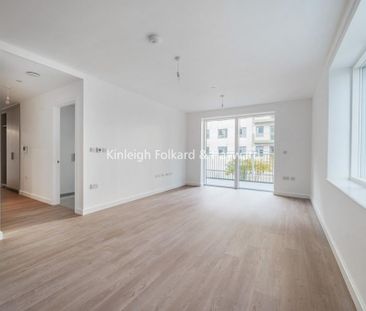 3 bedroom flat to rent - Photo 1