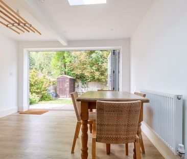 2 bedroom semi-detached house to rent - Photo 3