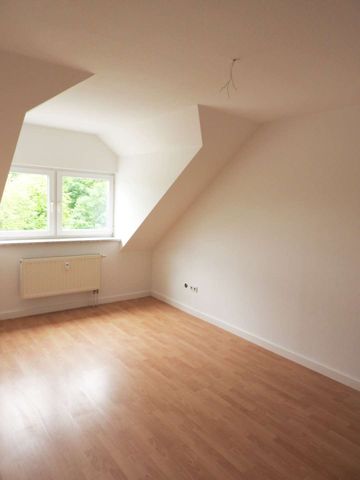 gemütliche Dachgeschosswohnung sucht Bewohner - Photo 2