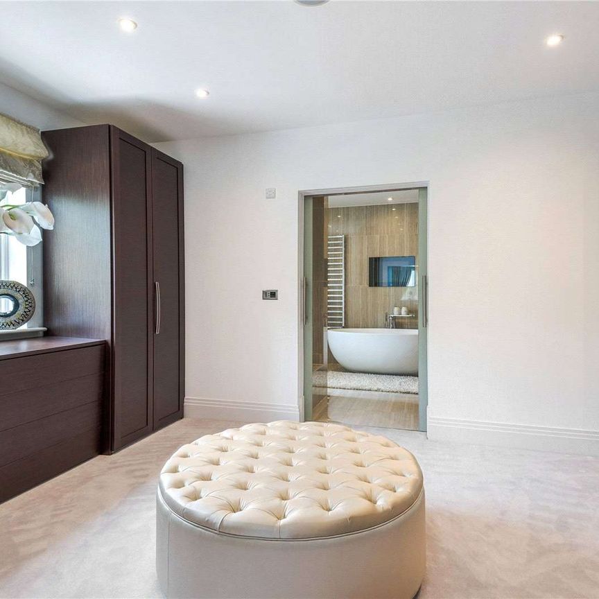 Magnificent Modern Country House - Photo 1