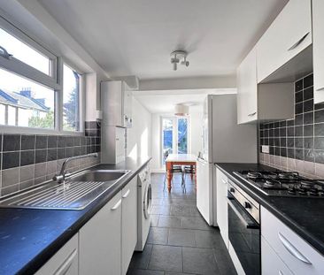 2 bedroom terraced house to rent - Photo 5