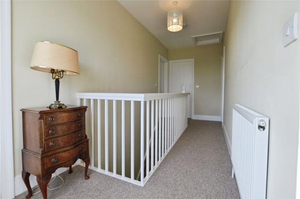 Bishop's Stortford, Essex - Photo 1
